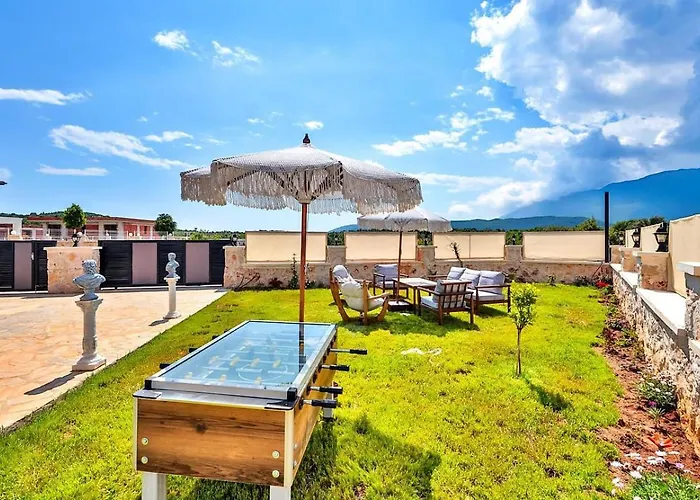 Cukurbag 4 Bedroom With Private Pool Villa