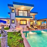 Cukurbag 4 Bedroom With Private Pool * Kaş