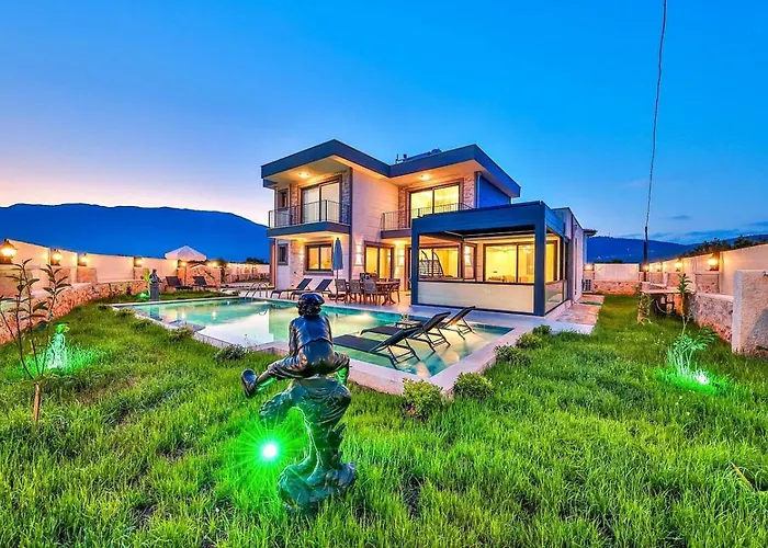 别墅 Cukurbag 4 Bedroom With Private Pool *