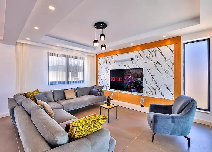 别墅 Cukurbag 4 Bedroom With Private Pool