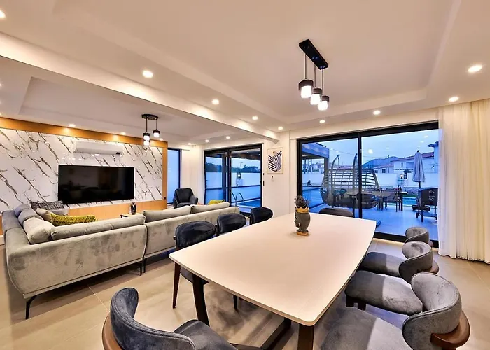 别墅 Cukurbag 4 Bedroom With Private Pool 卡斯