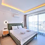 别墅 Cukurbag 4 Bedroom With Private Pool
