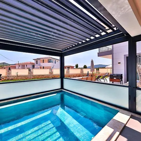 Cukurbag 4 Bedroom With Private Pool 卡斯